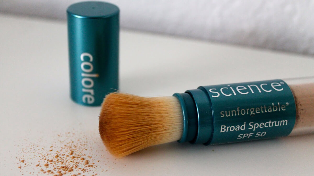 Colorescience Unforgettable Sunscreen Brush