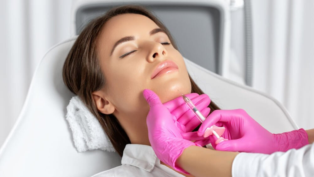 Beauty treatment with dermal fillers